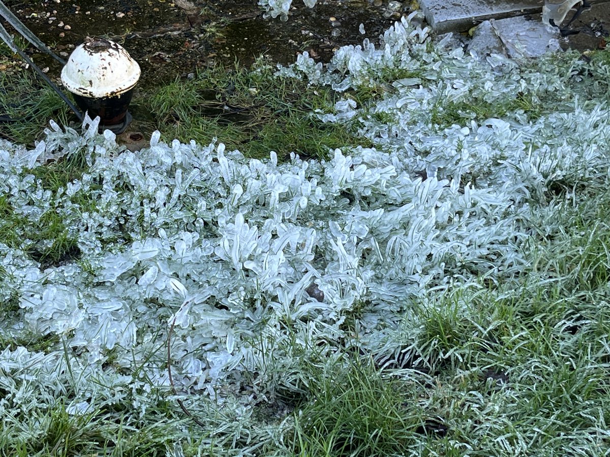 Salon Rebooted is reopening! First blog is up this week – stay warm and visit us to find out about a little-known early 19thC composer, who wrote large-scale choral works. tinyurl.com/mts2afdc
#womeninmusic #womencomposers #musichistory #salon #RoyalAcademyofMusic