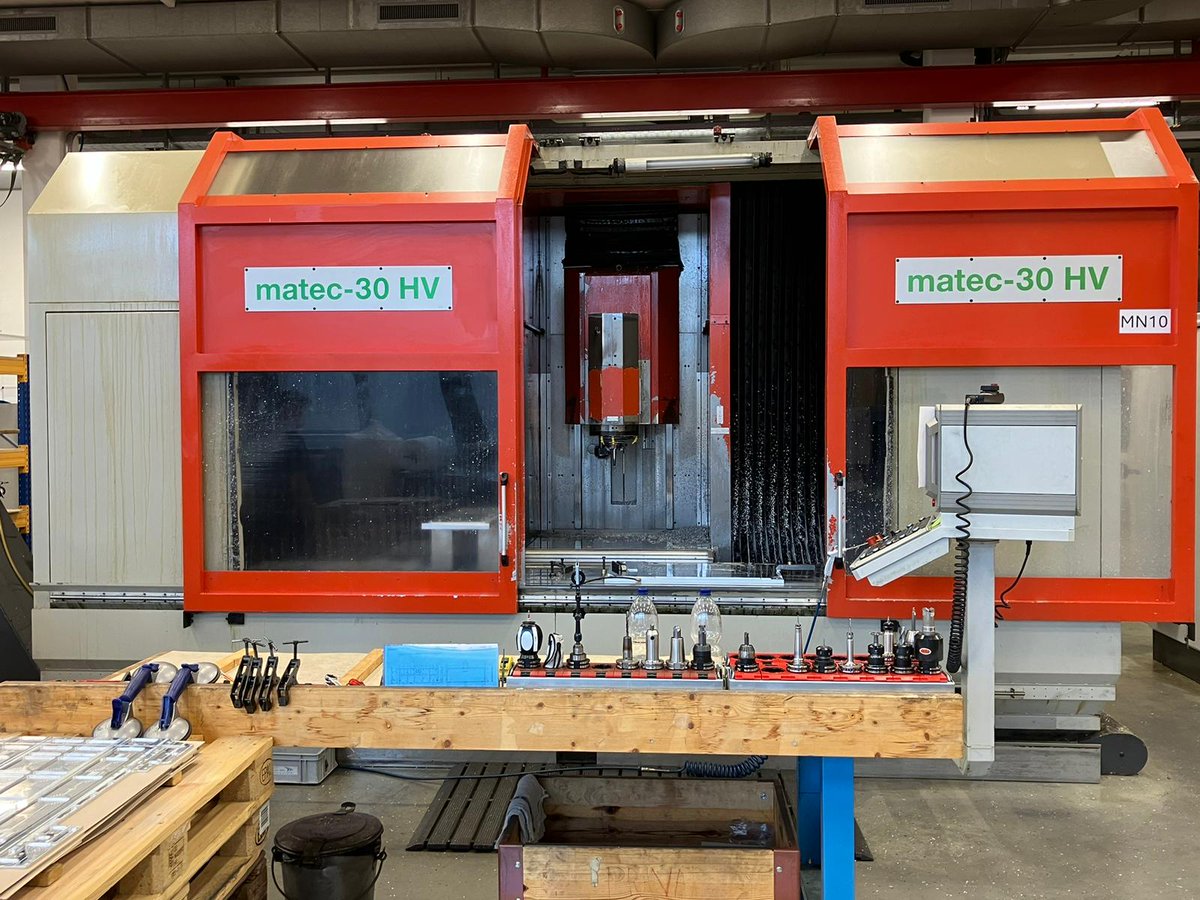 mach4metal's tweet image. 3-axis CNC machine (VMC)MATEC - 30 HV
Internal coolant 20 Bar
Paper filtration system
X 3000mm
Y 700mm
Z 800mm
Spindle Taper 40ISO/Bt/Mk
Power on spindle 30kW
Speeds 9000Rpm
ATC 48
Coolant through spindle / Bar:20
Number of controlled axis:   4
#matec #vmc #mach4metal #center