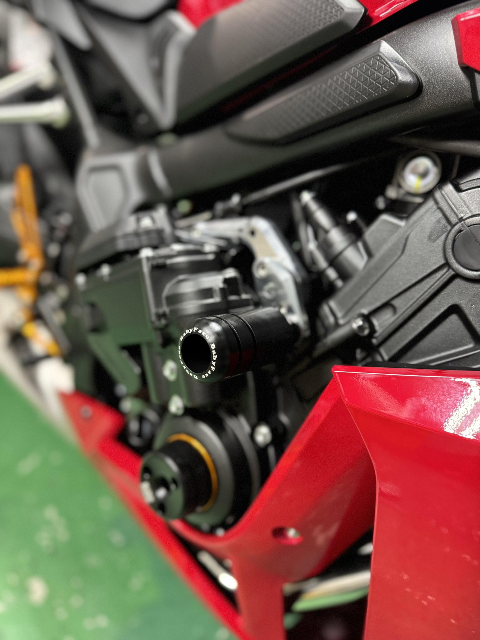 CBR650R 、CB650R 用BabyFace エンジンスライダー エンジンスライダーHONDA CBR650R/CB650R E-Clutch '24 | Ba