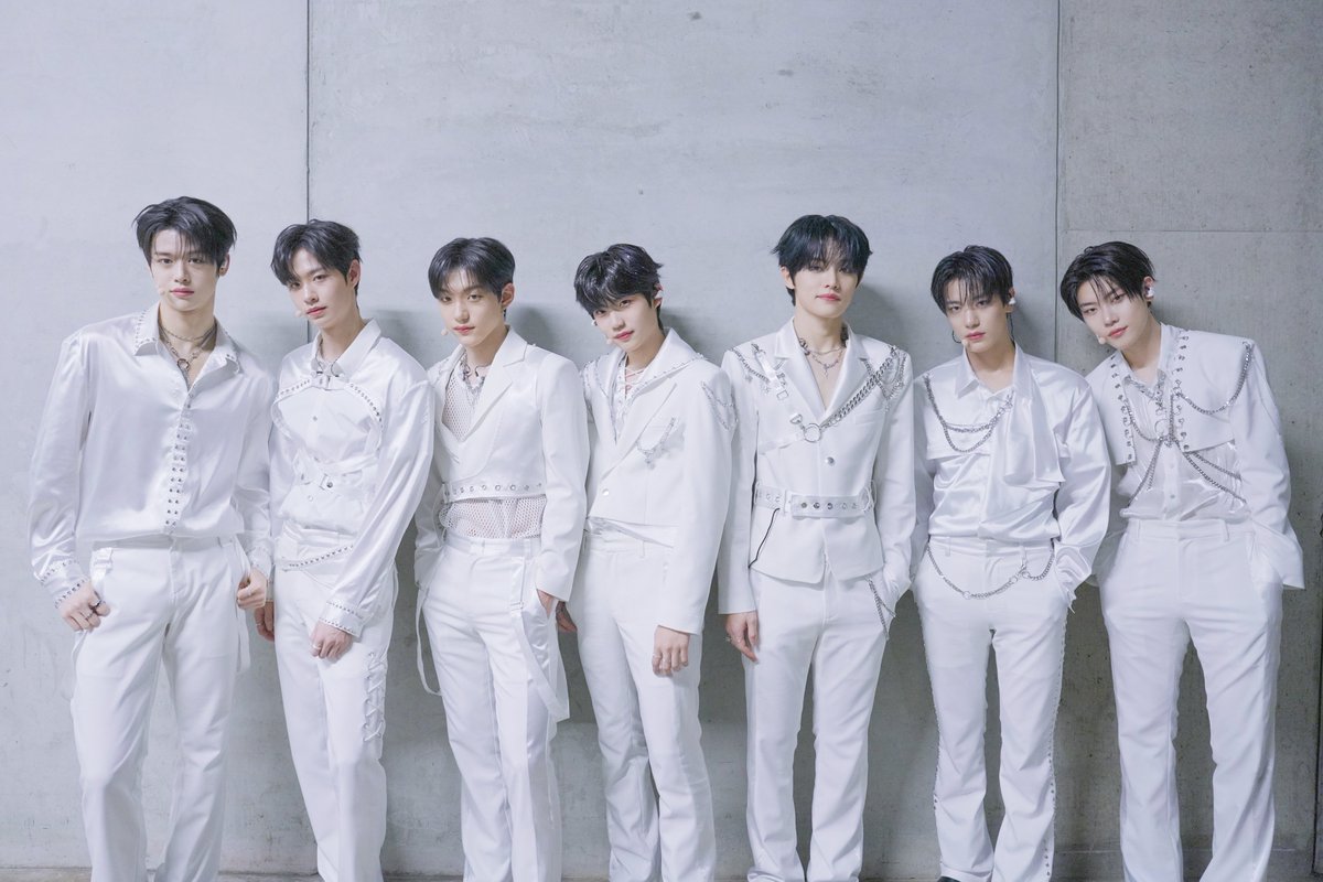 クルユア ツーショ ヨジュン closeyoureyes 10/4 ヨジュン】 ツーショット CLOSE YOUR EYES クルユア CLOSE