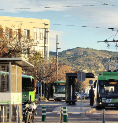 2025 al #CampusUJI. Bon dia, com va l'any?