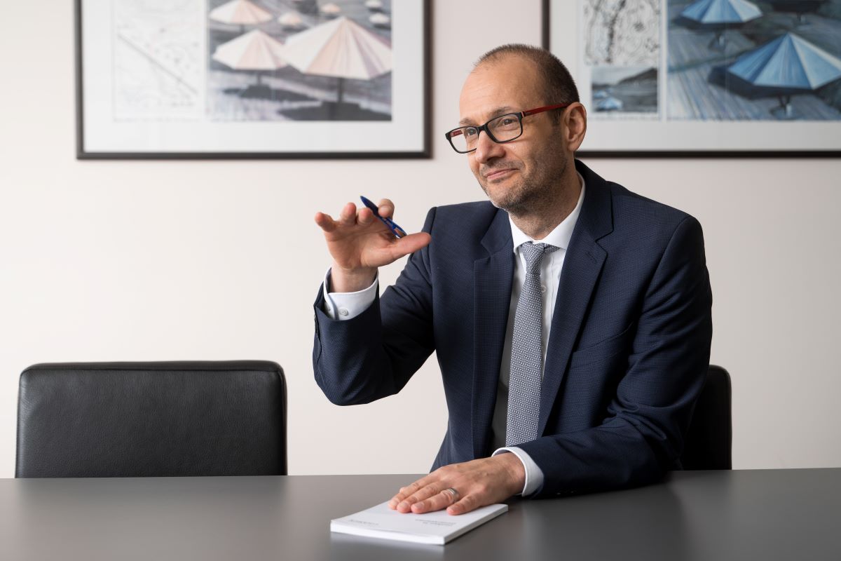 Ein Interview von Susanne Bickel, DIE PRESSE, mit Simon Tribelhorn, Geschäftsführer <a href="/LBA_Banking/">LiechtensteinBanking</a> über die Positionierung des Finanzplatzes, den Zollvertrag mit der Schweiz, die Mitgliedschaft Liechtensteins im EWR, Regulierung und Nachhaltigkeit: bit.ly/41ZK6MR