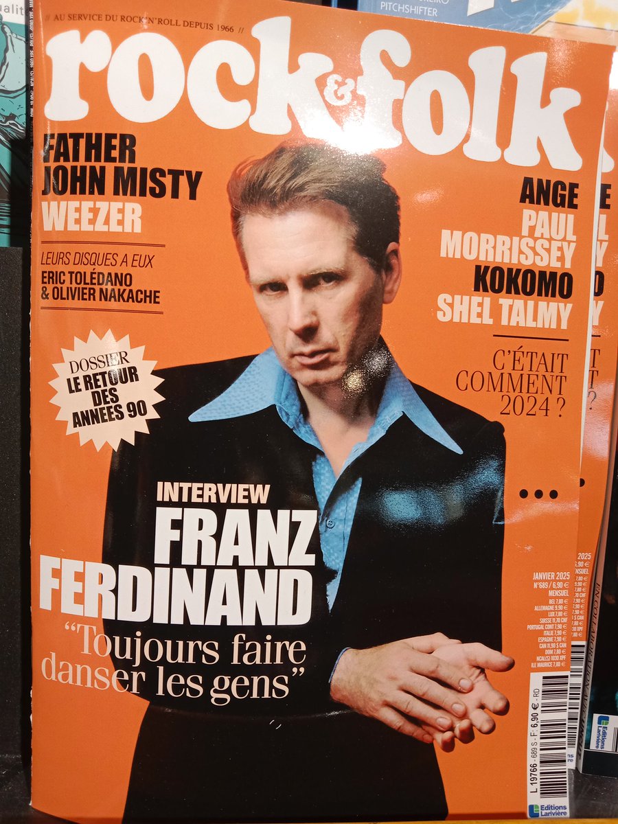 Bonjour à tous! En cette nouvelle année que je vous souhaite  angélique , évidemment,voici un fait qui ne se reproduira pas de sitôt : votre groupe préféré mentionné en couverture de rock n'folk!  1/2