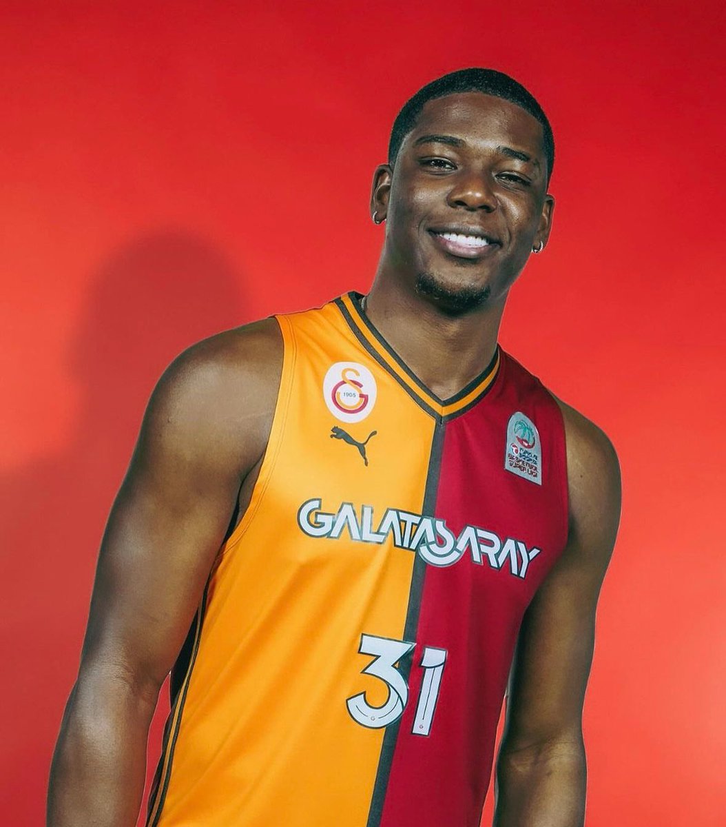 🏀 249. sayımızda basketbolcumuz Angel Delgado ile röportaj gerçekleştirdik. 

🎙️ Oyuncumuz, Dominik Cumhuriyeti’nden Avrupa basketboluna uzanan yolculuğunda Galatasaray günlerini anlattı. 

Okumak için 👉 galatasaray.org/haber/basketbo…