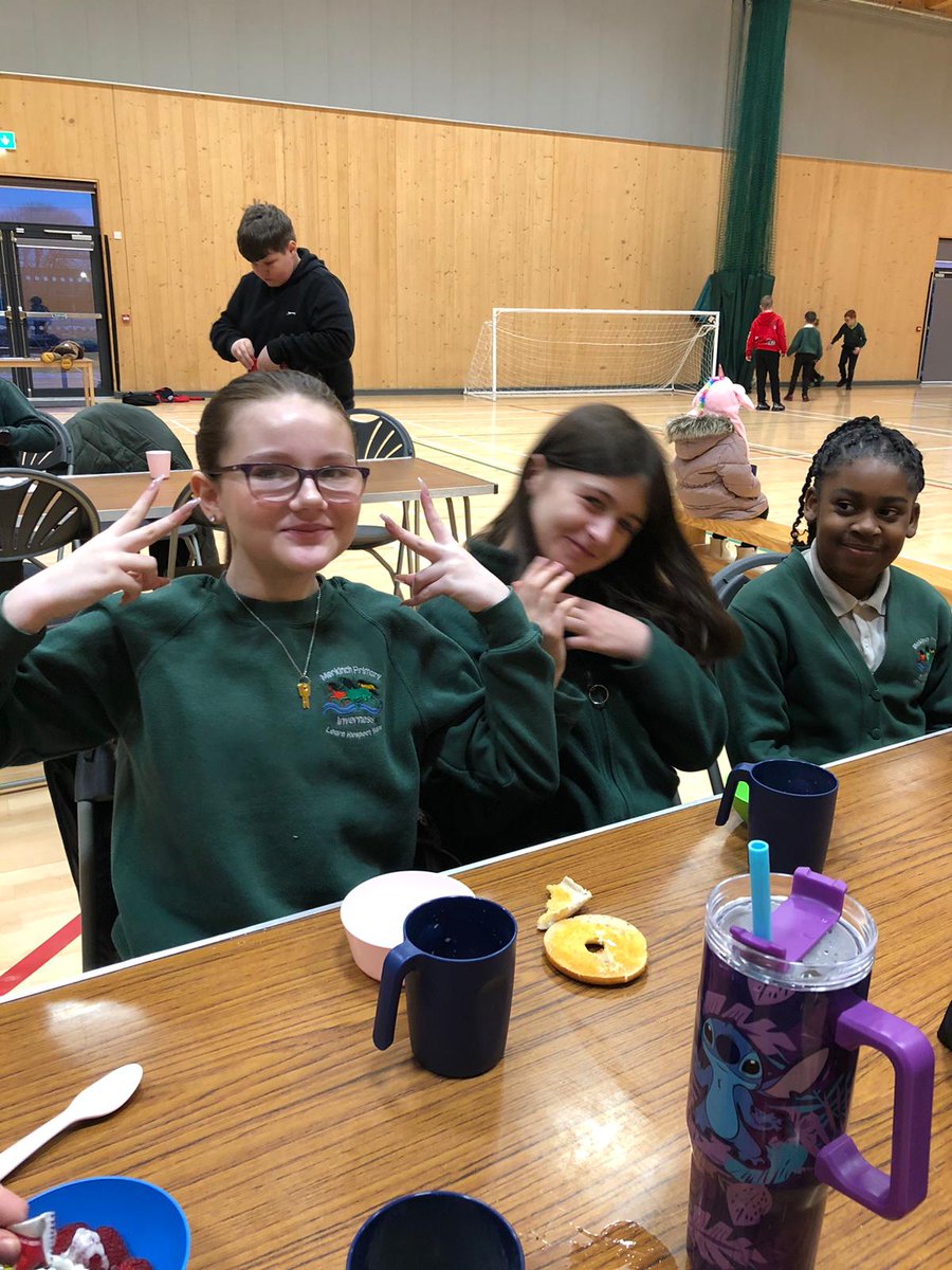 ICTFC_Community's tweet photo. ☕️Extra Time Breakfast Club☕️

What a morning at @merkinchschool for the #ScottishFAExtraTime Breakfast Club! Scoring some goals, time with friends, and artistic talent to start the day!

#ICTFC
#ICTSuppTrust
#ScotFANorth https://t.co/iLMyQ2CLOO