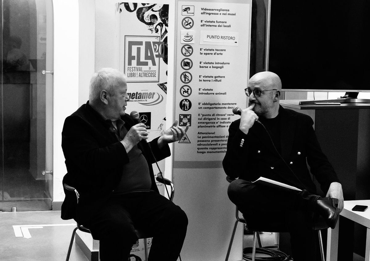 "La meditazione cui siamo invitati conduce a pensare che l'amore non sia una relazione, ma un fondamento".
[<a href="/DarioVoltolini/">Dario Voltolini</a>, da un pezzo uscito su <a href="/LaStampa/">La Stampa</a> del 5 gennaio 2025 in cui presenta il romanzo di Linda Ferri "Il nostro regno", pubblicato da <a href="/feltrinellied/">Feltrinelli Editore</a>]