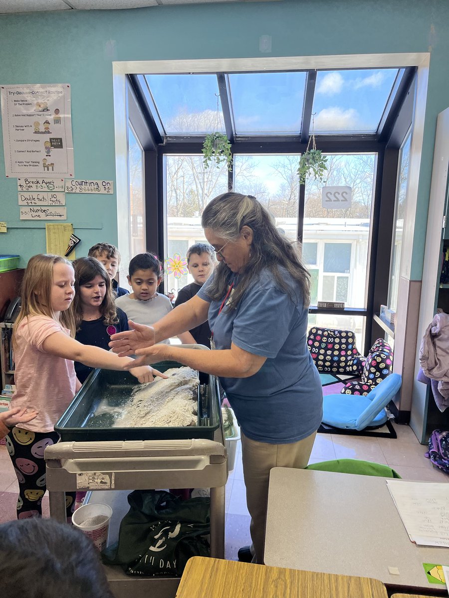 Three Bridges School tweet media