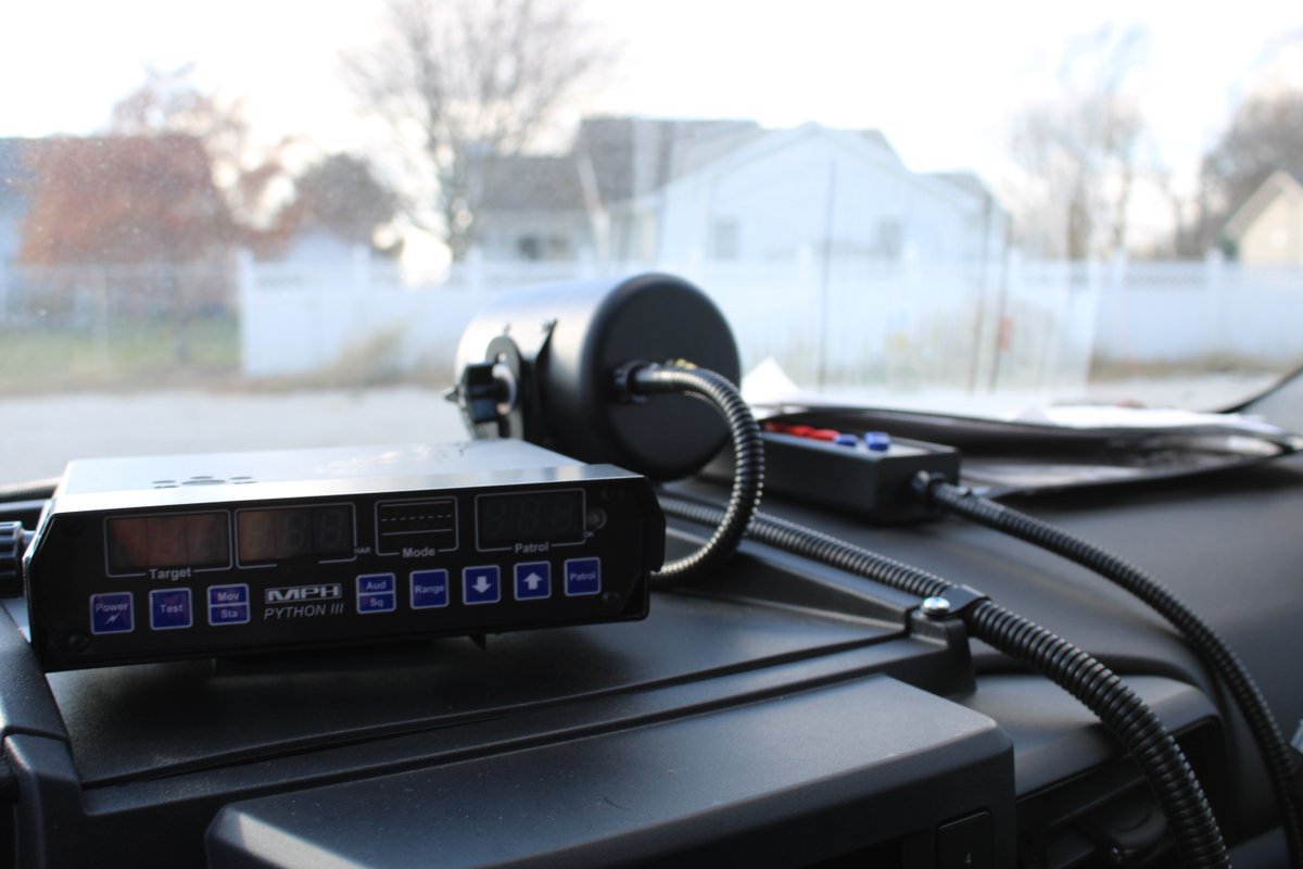 StateWideEmerg1's tweet photo. We’re thrilled to share our latest build: a 2024 Ford Police Interceptor Utility (PIU), custom outfitted and ready to serve our valued customer!👮‍♂️

Stay tuned for more builds coming soon!

#FordPIU #EmergencyVehicleInstall #PoliceFleet #SafetyFirst #Havis #SoundOffSignal #MPH https://t.co/nDjYhNZMJn