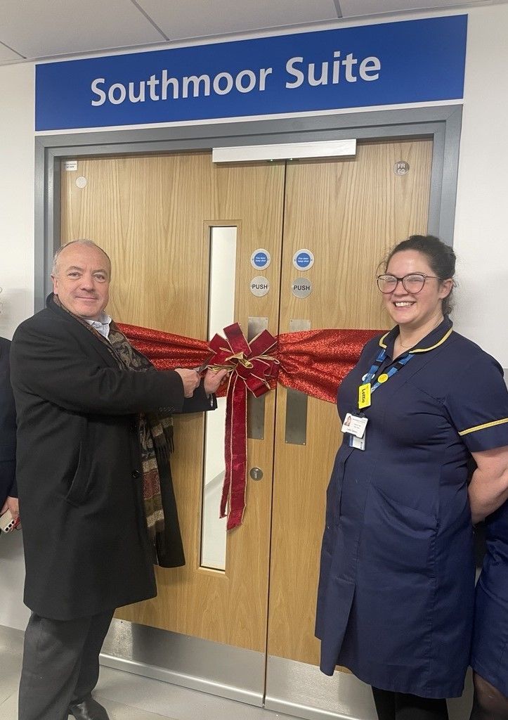 📣 In case you missed it: 

Last month, <a href="/MikeKaneMP/">Mike Kane MP</a> formally opened the 'Southmoor Suite’ at the Emergency Department of Wythenshawe hospital.

Run by GMMH and developed in partnership with <a href="/MFTnhs/">MFT NHS</a>, the Suite is a purpose-built mental health assessment area.