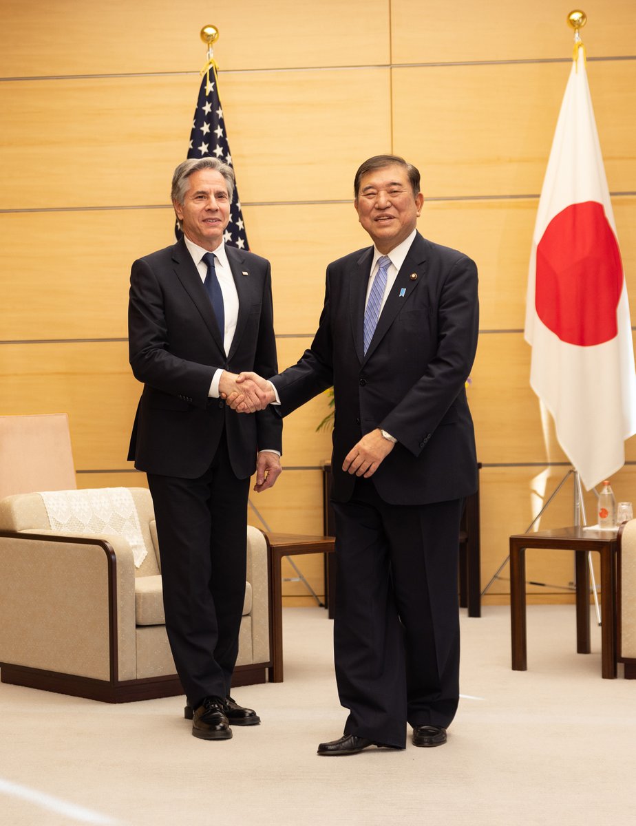 StateDept's tweet image. The U.S.-Japan Alliance is now truly a global partnership, where we stand shoulder to shoulder on the key challenges of our time.

@SecBlinken was in Tokyo today to further strengthen our partnership — and to tackle today’s greatest challenges.