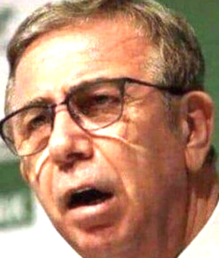 MANSUR YAVAŞ AÇIKLAMA YAPTI VE OSMAN GÖKÇEK’İN
İDDİALARININ DOĞRU OLDUĞUNU İTİRAF ETTİ…

BENİM VE OSMAN’IN BİR SÖZÜ VAR; “ 80 milyon TL’lik bir ihaleden Mansur Yavaş‘ın haberi olmaması ihtimali sıfırdır. Ancak gerçekler ortaya çıkınca Mansur kendini kurtarmak için hemen bir