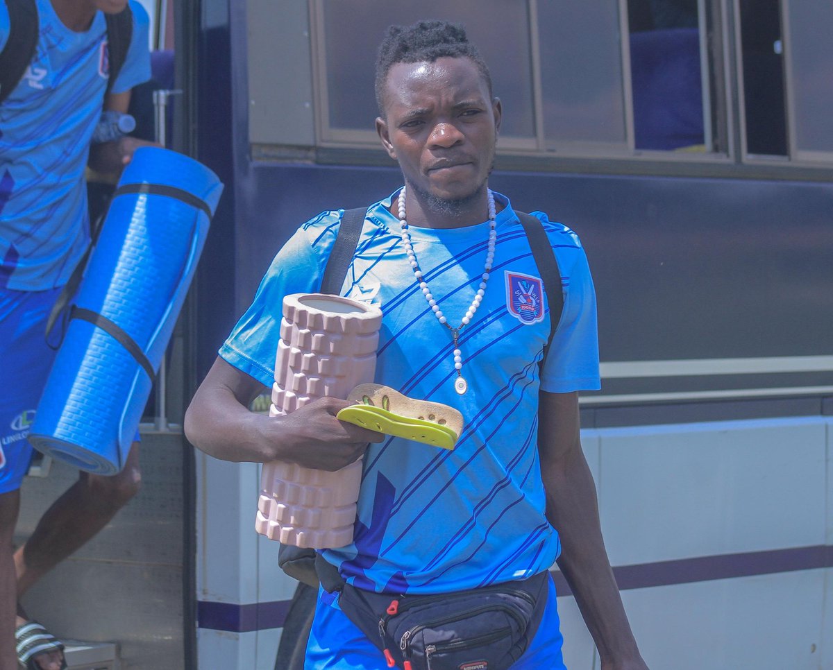 SCVillaJogoo's tweet image. 📍Royal Park - Butema

#KITSCV || @UPL 
#LinglpngBoys
#TheJogoos🔵