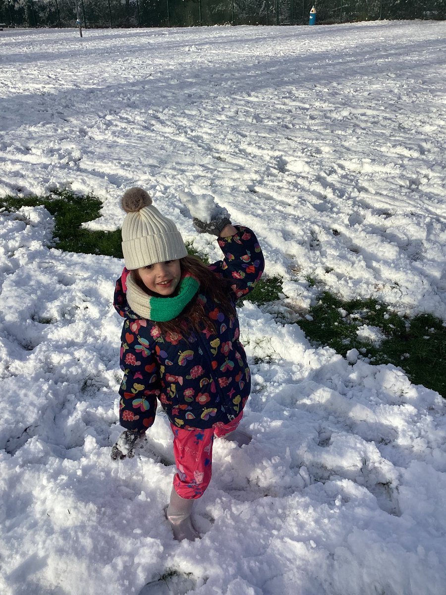 Snow school 😀❄️