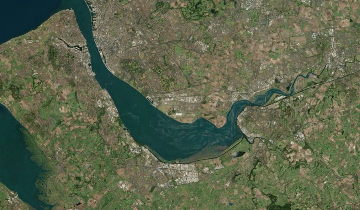 🌊 TIDALITES FIELDTRIP SPOTLIGHT 🌊
Explore tides like never before in the Dee &amp; Mersey Estuary, featuring a spring tidal range up to 10m! Join us for an exciting fieldtrip led by Prof. Andy Plater. Don't miss it! 🌍⚡️#FieldTrip Info + Registration link: payments.liv.ac.uk/conferences-an…