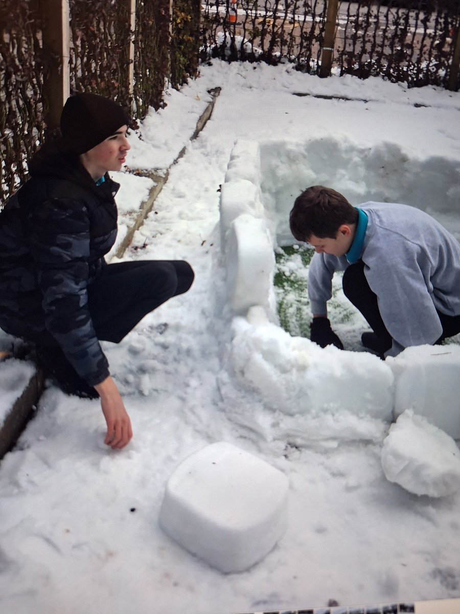 Springwell (@springwelllc) on Twitter photo Amazing to see Highfields pupils' creativity shine through in the snow! Igloo in progress how exciting. #Fun #Snow #Creative #teamwork Amazing to see Highfields pupils' creativity shine through in the snow! Igloo in progress how exciting. #Fun #Snow #Creative #teamwork