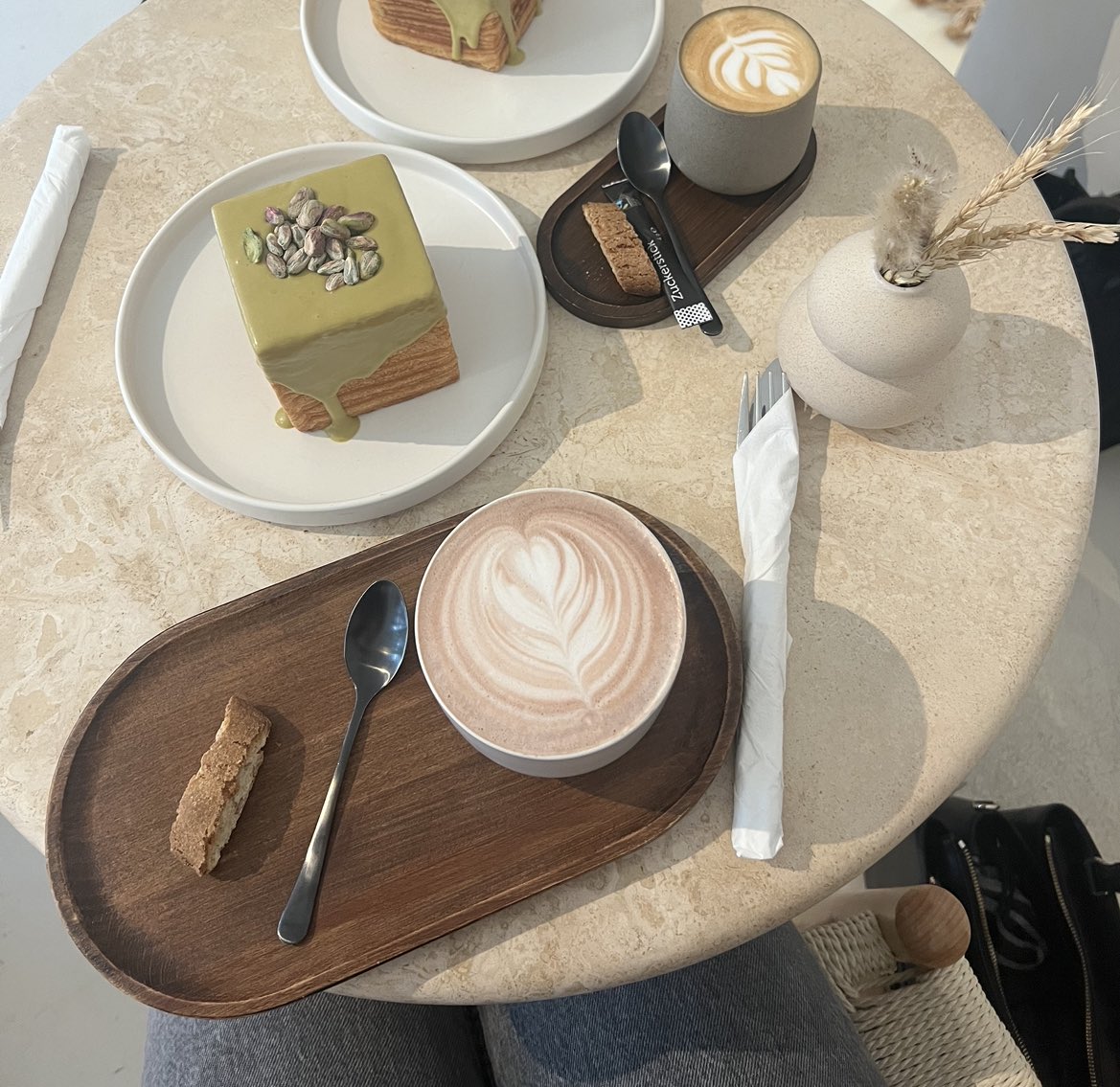 ✨The biggest adventure you can ever take is to live the life of your dreams ✨

I wish you a good day 🫶🏽 
Happy Tuesday everyone