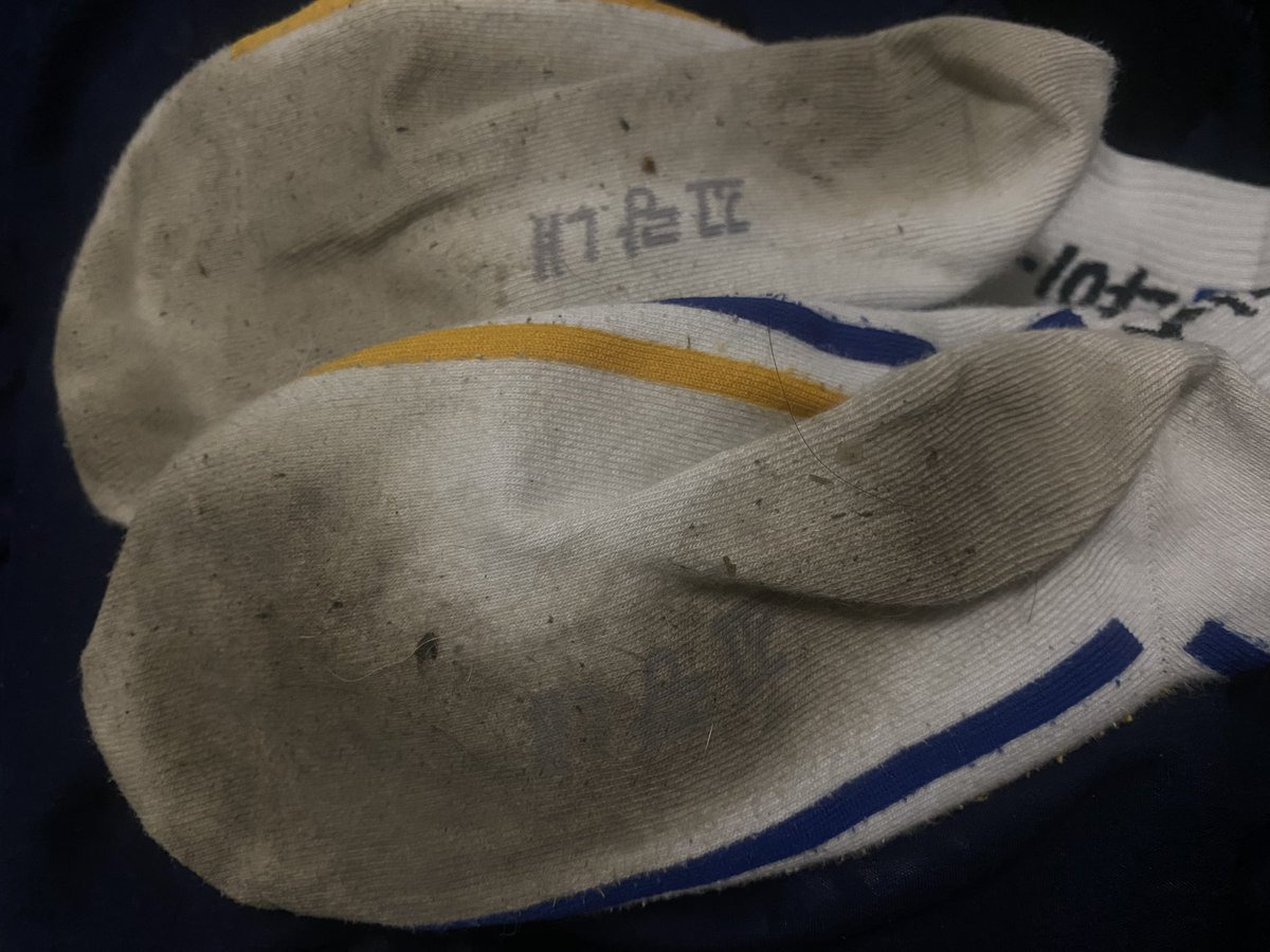 or_socks_'s tweet photo. 快考完試了🥹
想買襪子都來私訊！

#襪子 #學生襪 #白襪 #舊襪 #髒襪 #二手襪 #女學生 #二手白襪 #二手學生襪 #返學襪 #原味 #原味襪 #二手內衣 #內衣 #淫 #原味底底 #內褲 #原味內褲 #鞋子 #白鞋 #二手鞋 #舊襪 #髒襪 #長襪 #二手長襪 #女襪 https://t.co/OlsTA0bmg1