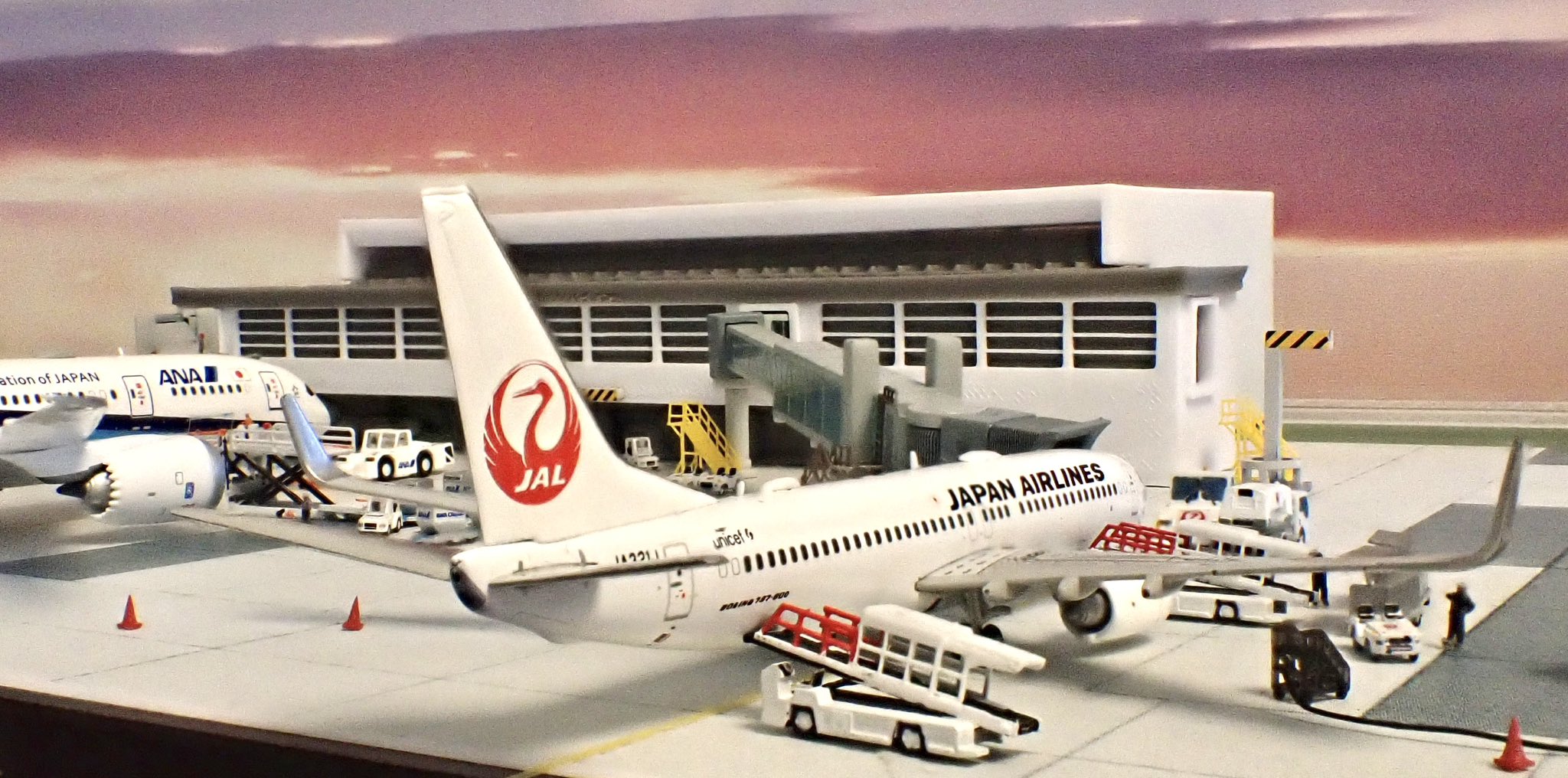 全日空商事　ANA GSE40077 1/400 空港ジオラマ ANA GSE ACCESSORIES 40077 1/400 ジオラマ空港