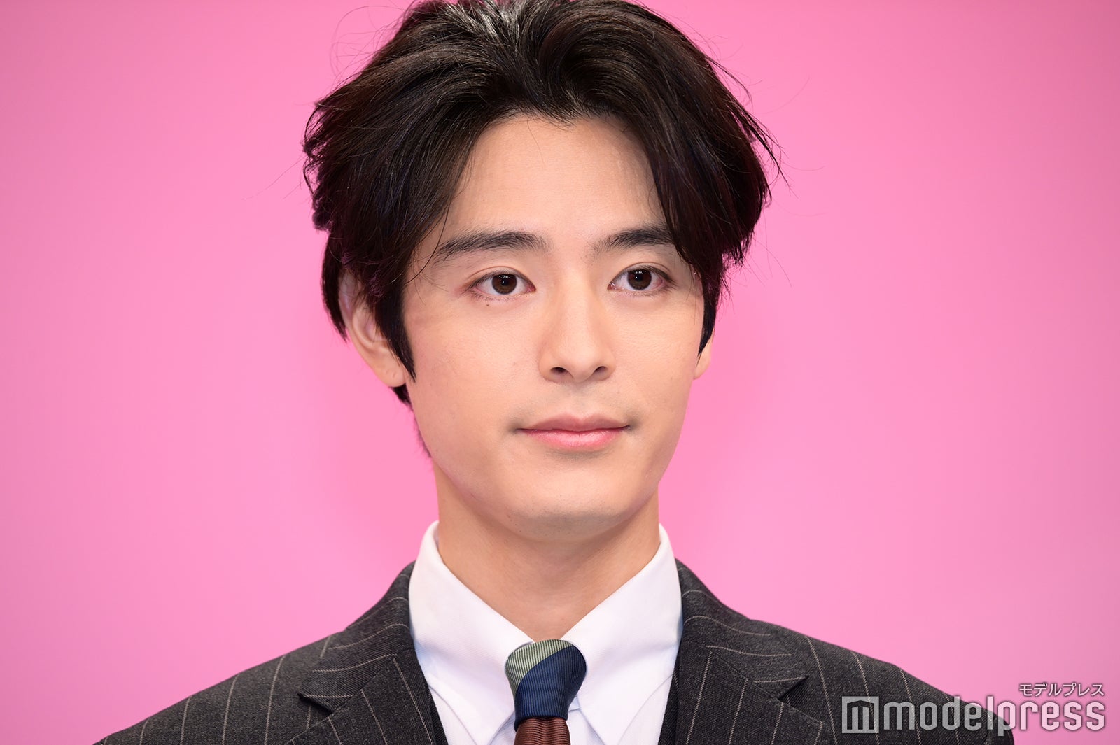 モデルプレス в X: „塩野瑛久、共演者への称賛止まらず