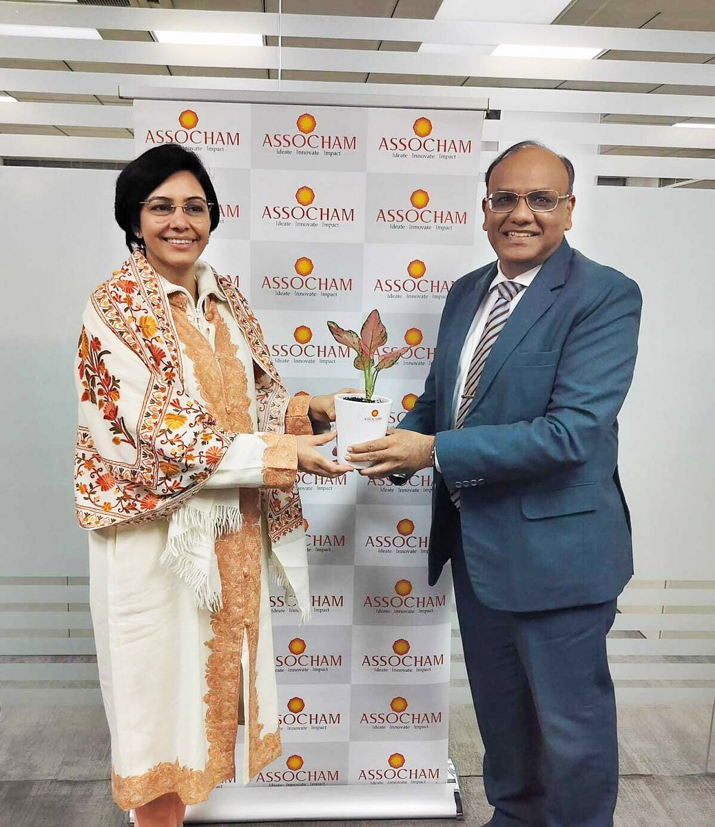 Ms. Ritu Sain, IAS, Investment Commissioner, Chhattisgarh State Industrial Development Corporation, met Mr. Manish Singhal, Secretary General, ASSOCHAM, along with sectoral heads, at the ASSOCHAM HQs to explore potential collaboration with ASSOCHAM's industry members for