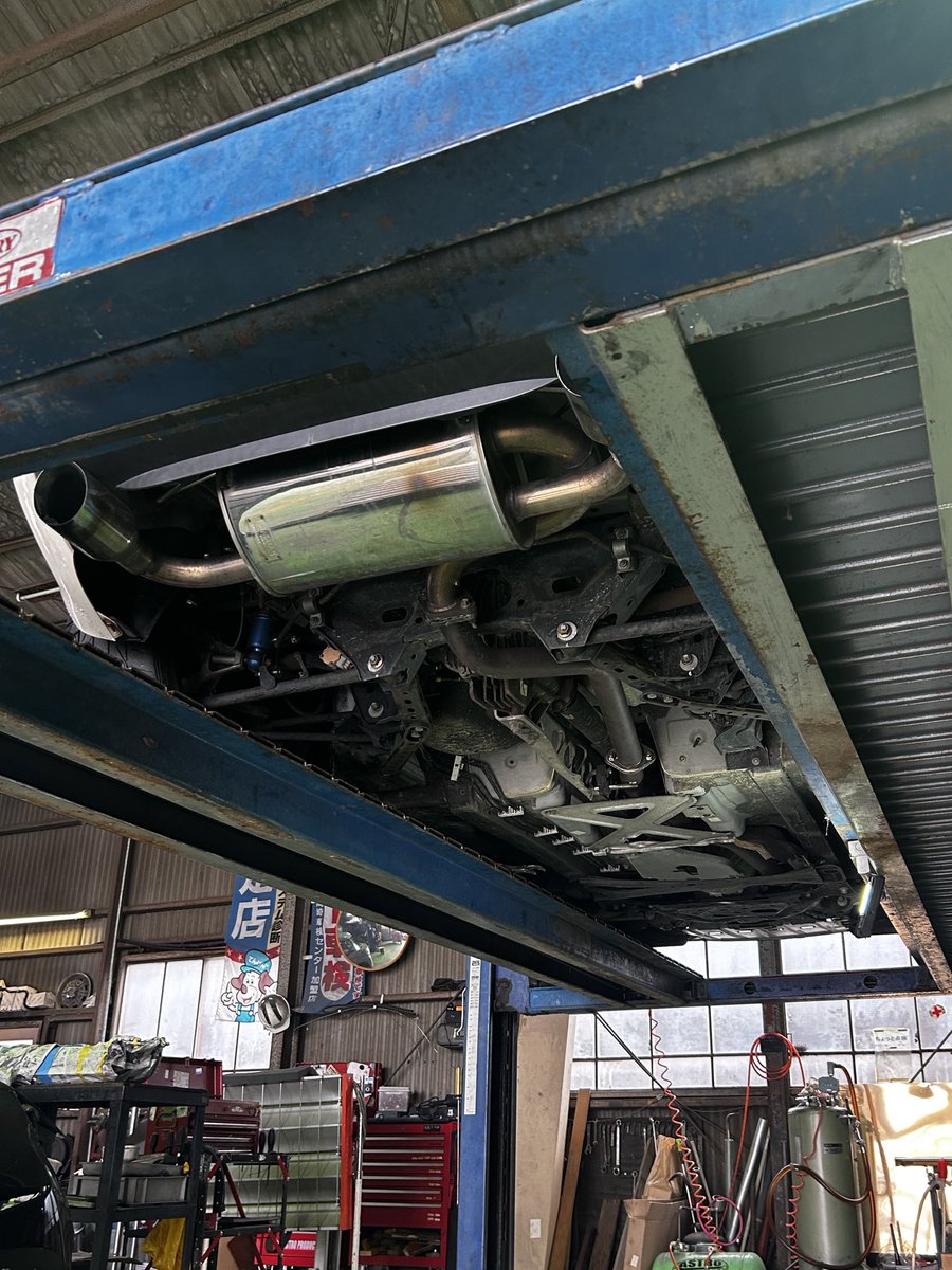 scott_first's tweet image. 後はエキマニを変えたら排気系はコンプ
残り吸気とコンピュータやれば少しはパワー上がるかな？