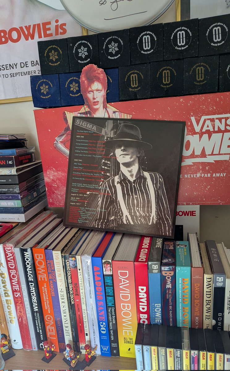love_me_avenue's tweet photo. David Bowie
The Reel Sigma Sound (Young Americans ...... Lost & Found)
#soulboy #philly #bowieforever https://t.co/0vQ0qiT8Lm