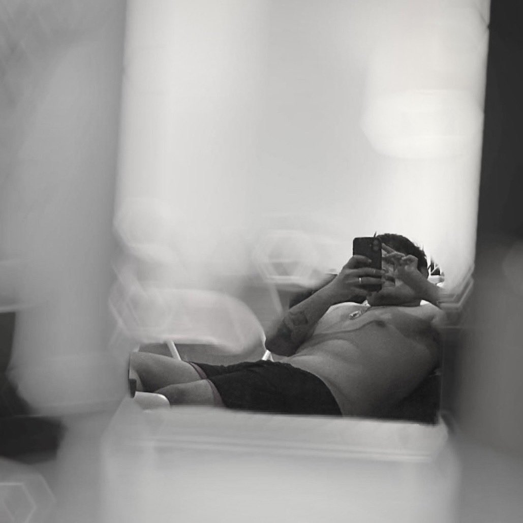 M_HappyFish's tweet image. ขอเขี่ยเล่นได้ไหมคะ . . .
.
.
.
ถ้าแฉะเดี๋ยวพี่รับผิดชอบเอง . . .