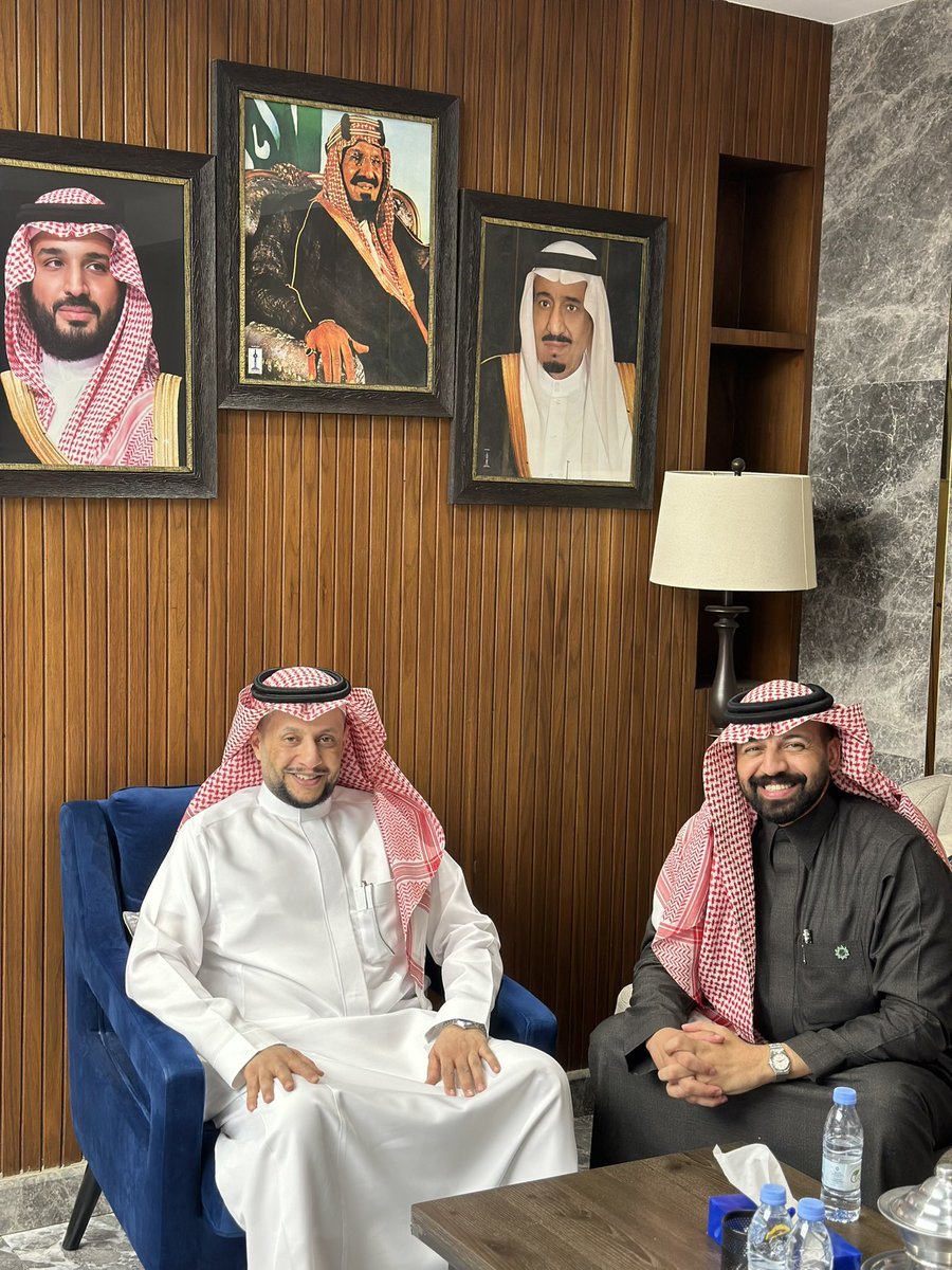 ألف ألف ألف ألف مبروووووك لـ رئيس مجلس إدارة شركة إعمار المتقدمة للإستثمار الأخ #عايد_الهرفي الفوز في إنتخابات #اللجنة_العقارية في #الغرفة_التجارية عام 2025م في مدينة #الرياض .

ونقول من هذه اللحظة سوف تبدأ الإنطلاقة الحقيقة الأن ↖️↖️↖️
وبإذن الله نرى التنظيمات والتشريعات