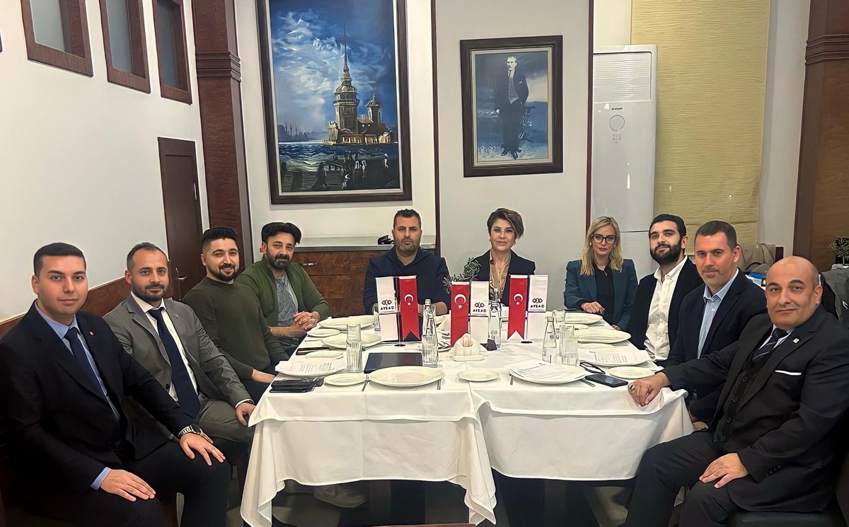 AVSAD (Avrasya Sigorta Acenteleri Derneği) olarak 2025 yılı ilk Yönetim Kurulu toplantımızı yeni Yönetim Kurulu Üyelerimiz ile gerçekleştirdik. Sektörümüz ve meslektaşlarımız adına güzel bir yıl olması temennisi ile #avsad