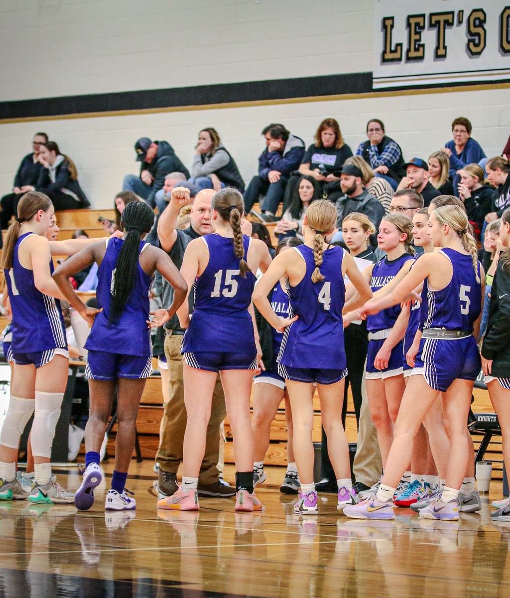 Ona Fans tweet media