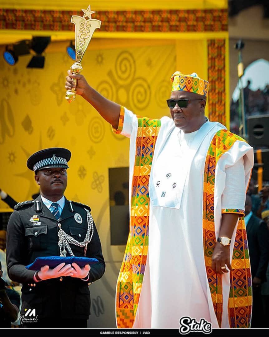 Welcome mr.President we expect something better than your first term 
#CongratulationsMahama