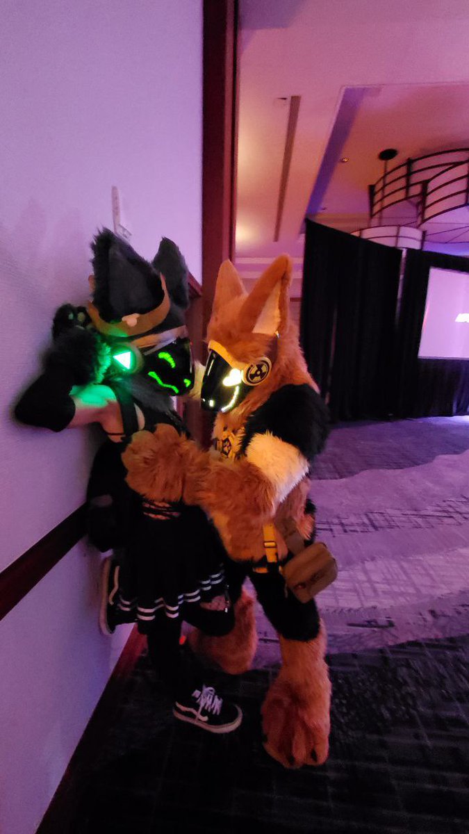 KrizzMitchell's tweet image. Always handle your toaster with care #PDFC2025