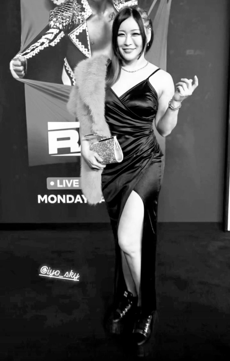 Stole the Spotlight with Raw debuting on Netflix. #RawOnNetflix 😇✨🖤