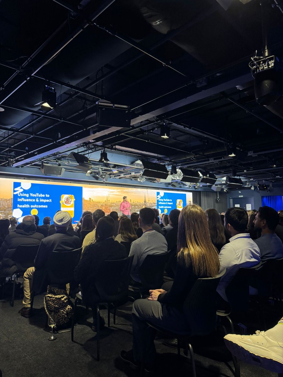 DulwichPodiatry's tweet image. Throwback to the end of last year when Jack represented us at an event hosted by @doctifyuk! 

Doctify is a fantastic healthcare review platform that helps patients connect with trusted professionals. You'll find our amazing team on there!

#doctify #podiatrist #dulwichpodiatry