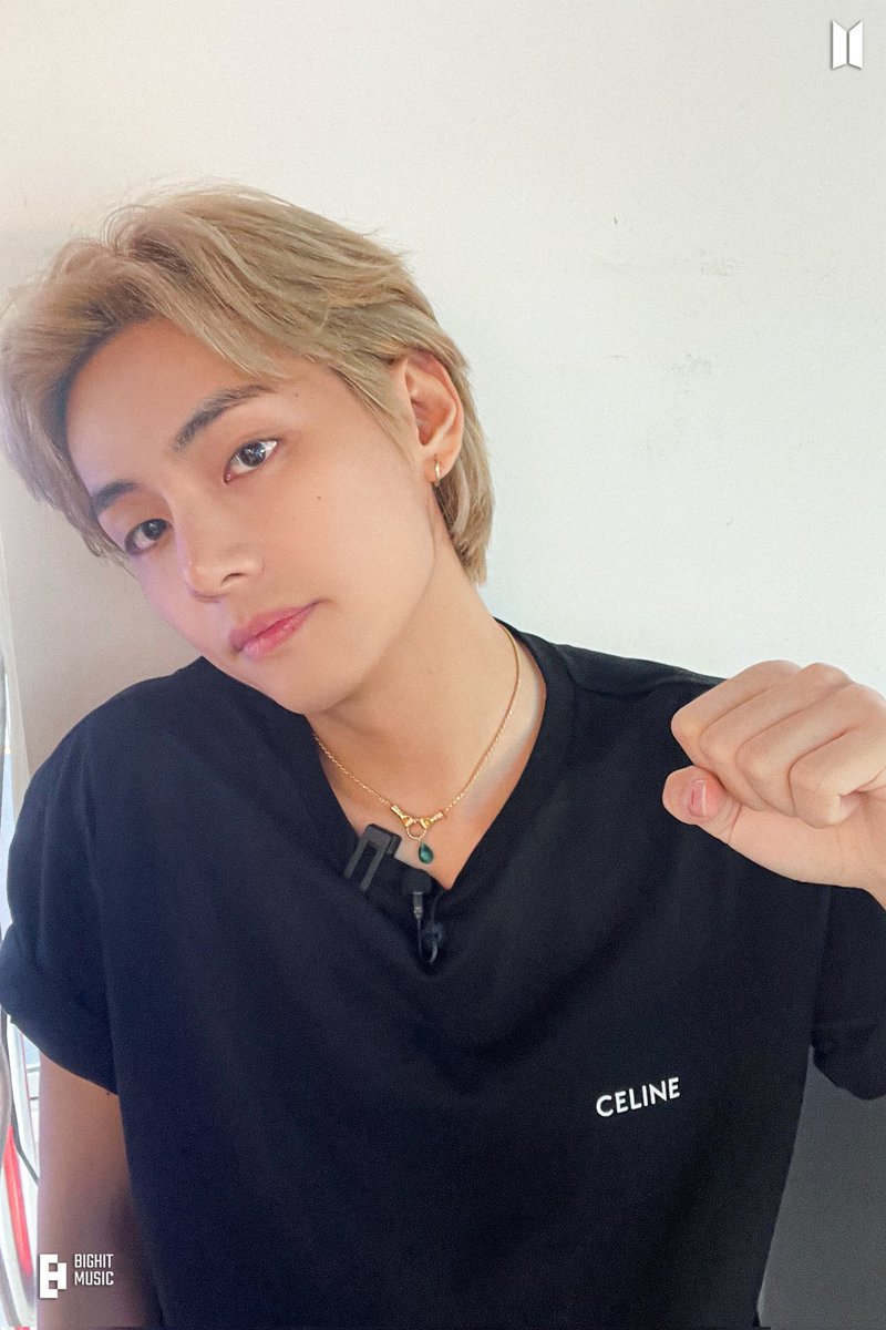 vantaeassthicc's tweet photo. so handsome, why i keep thinking i've seen this pic before? https://t.co/5K1ih4vpeX