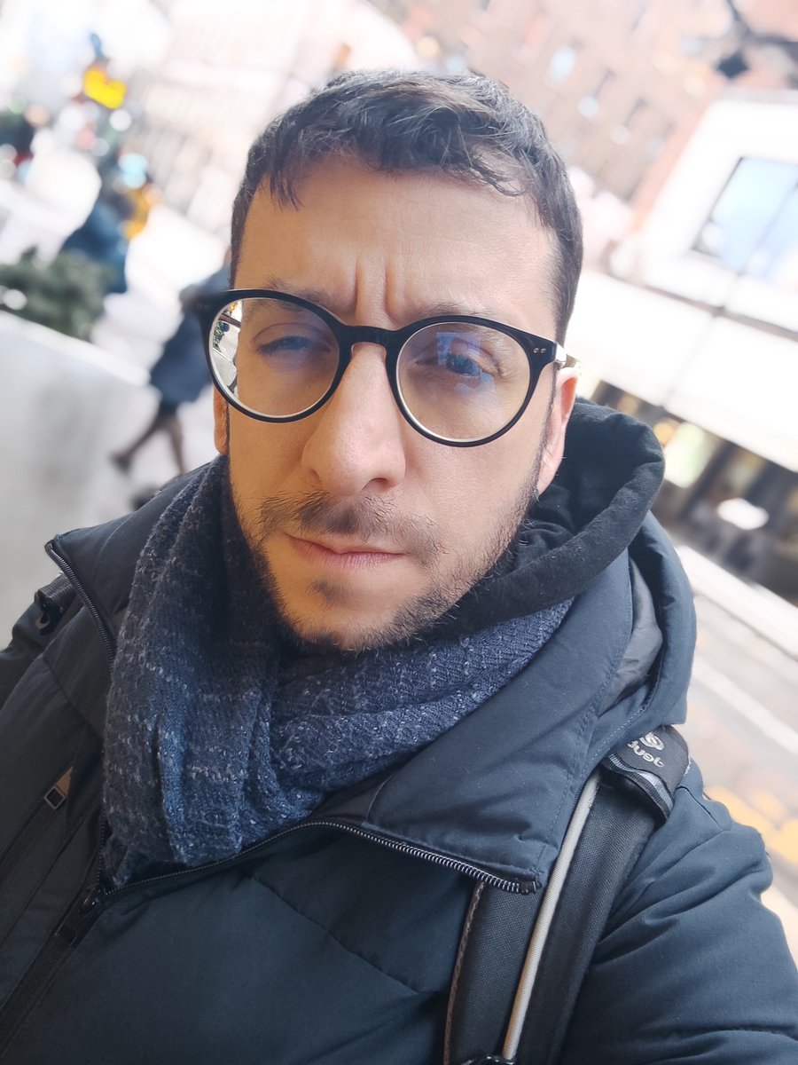 Trauma da rientro a scuola... 

Il mio, quando vedo che gli studenti hanno dimenticato cosa hai spiegato, cos'è la scuola e forse anche come si chiamano!

Il loro, quando vedono i voti delle verifiche che ho corretto (eh no, a Natale non siamo tutti più buoni!)