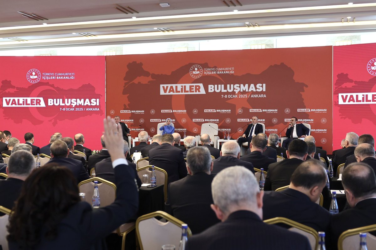 Mahinur Özdemir Göktaş tweet media