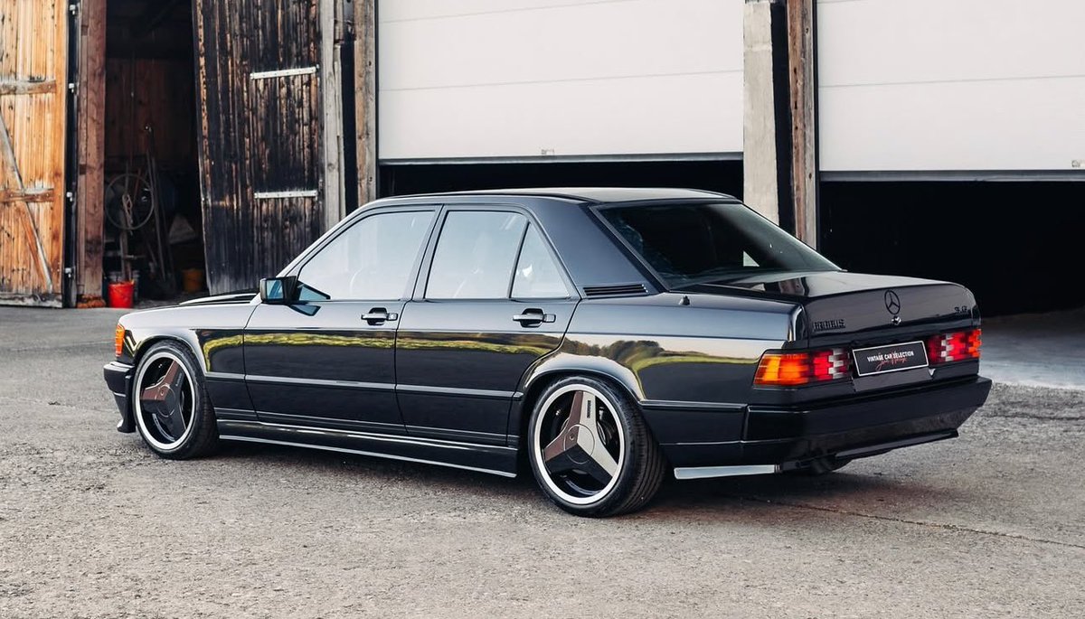 FlawlessSpec's tweet photo. Mercedes-Benz 190E 3.6 Brabus https://t.co/iEHmo4go5d