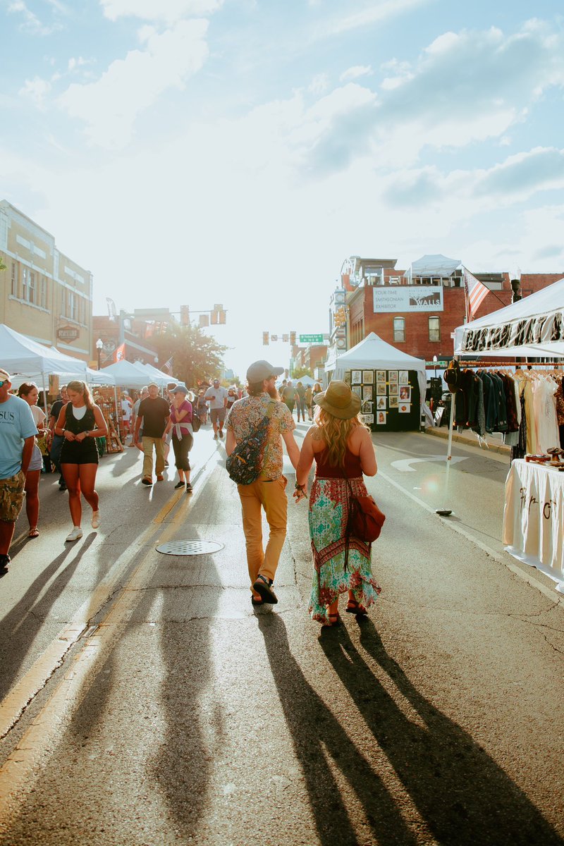Bristol Rhythm (@bristolrhythm) on Twitter photo Anyone else missing the sunshine and warm weather right now? ☀️🙋 #BristolRhythm can’t get here soon enough!
📸: <a href="/sophieology_/">sophie harris</a> Anyone else missing the sunshine and warm weather right now? ☀️🙋 #BristolRhythm can’t get here soon enough!
📸: <a href="/sophieology_/">sophie harris</a>