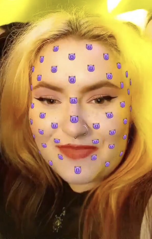 xayoootworzlink tweet media