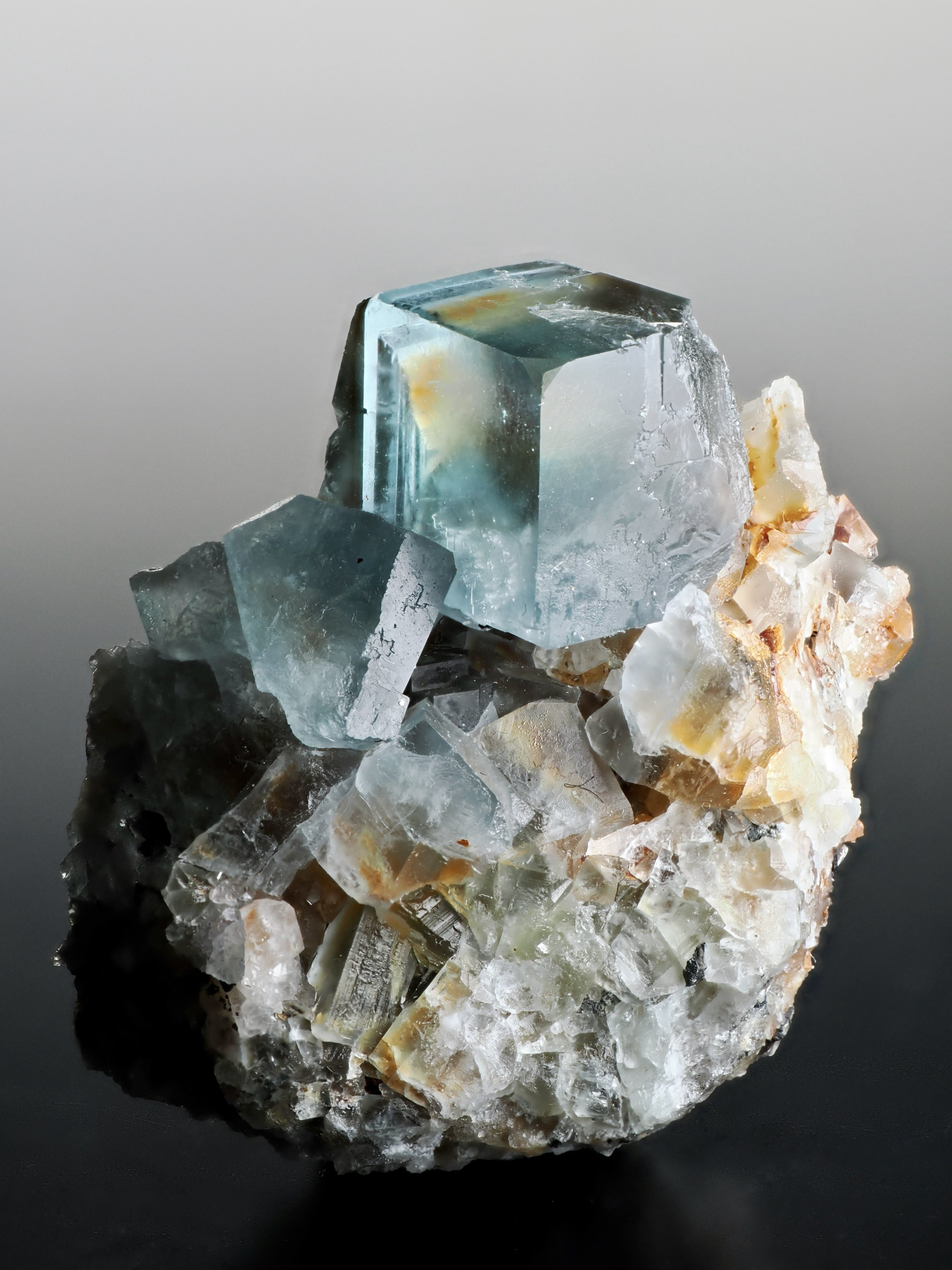 鉱物標本　La Boule 鉱物標本 La Boule 鉱物標本、ラフ | 小さな星雲 ジュエリー