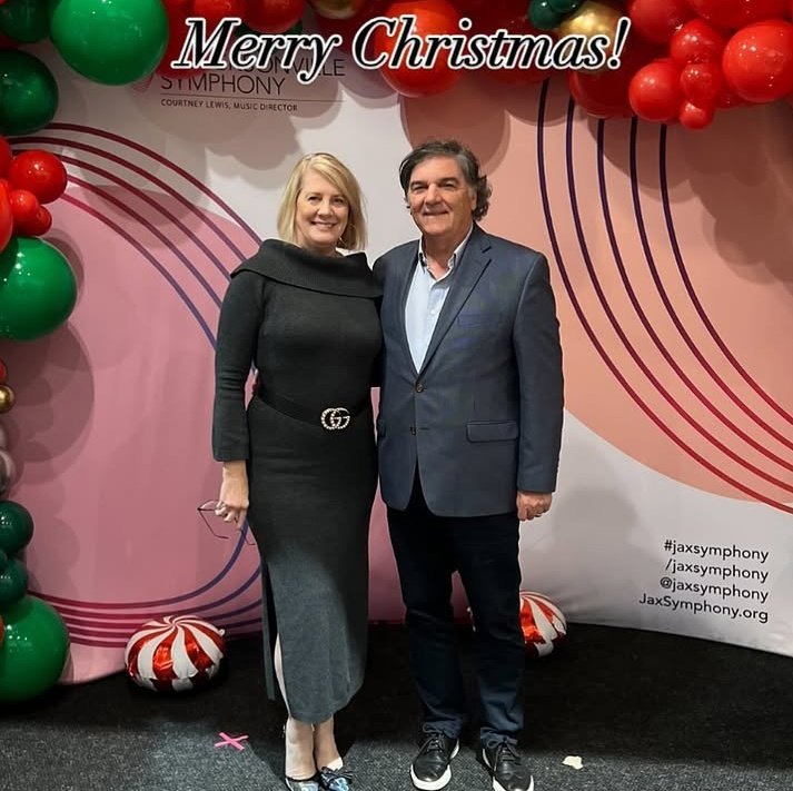 Mavis chloé (@lauralux535035) on Twitter photo 