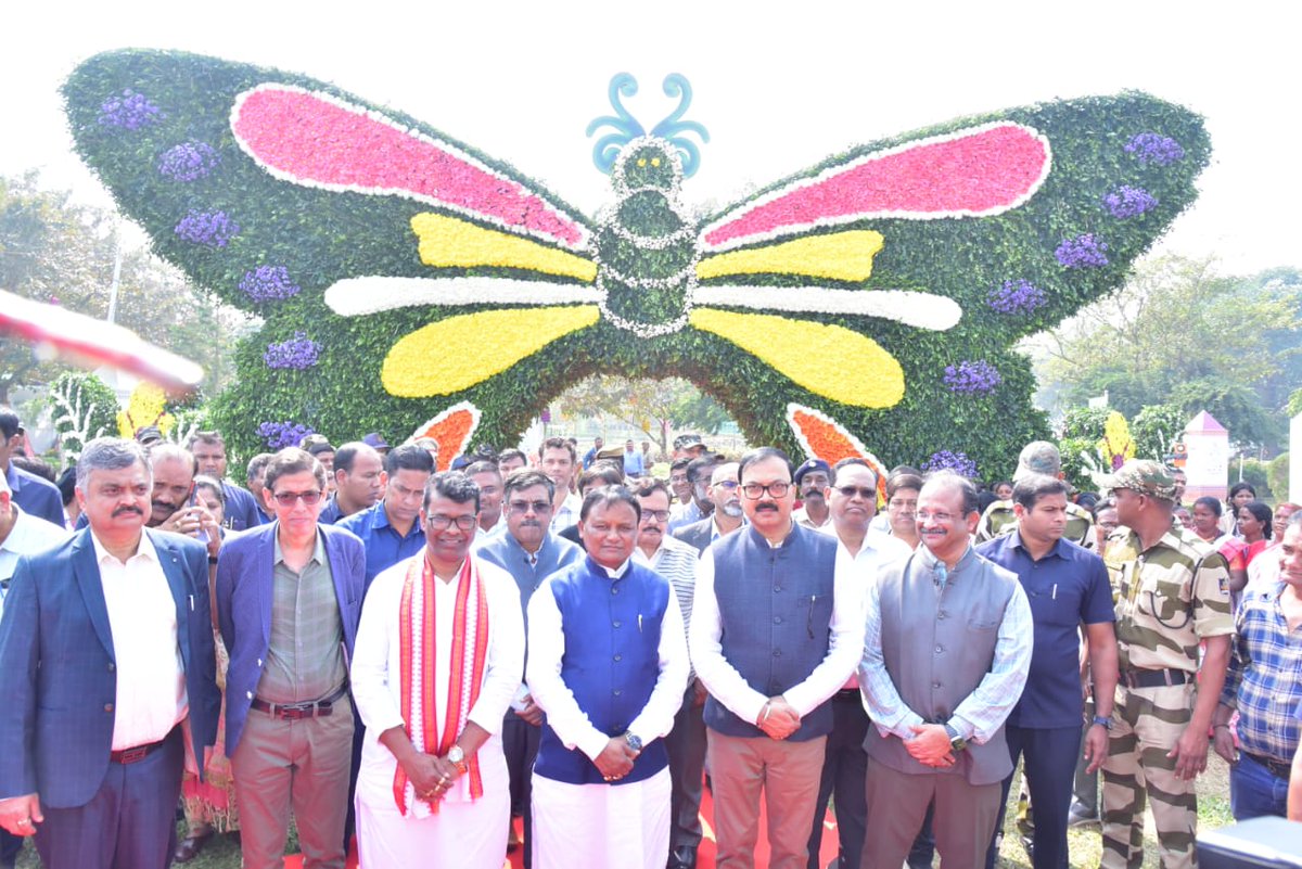 Odisha Forest, Env. and Climate Change Department (@forestdeptt) on Twitter photo The Annual Flower Shows 2025 inaugurated by Hon'ble CM Odisha Sri Mohan Charan Majhi at RPRC campus, BBSR along with Hon'ble Minister FE &CC, Sri Ganesha Ram Singh Khuntia, ACS, FE & CC Deptt <a href="/satyabrata1967/">Satyabrata Sahu</a> and other dignitaries. The Flower show will continue till 11.01.2025. The Annual Flower Shows 2025 inaugurated by Hon'ble CM Odisha Sri Mohan Charan Majhi at RPRC campus, BBSR along with Hon'ble Minister FE &CC, Sri Ganesha Ram Singh Khuntia, ACS, FE & CC Deptt <a href="/satyabrata1967/">Satyabrata Sahu</a> and other dignitaries. The Flower show will continue till 11.01.2025.