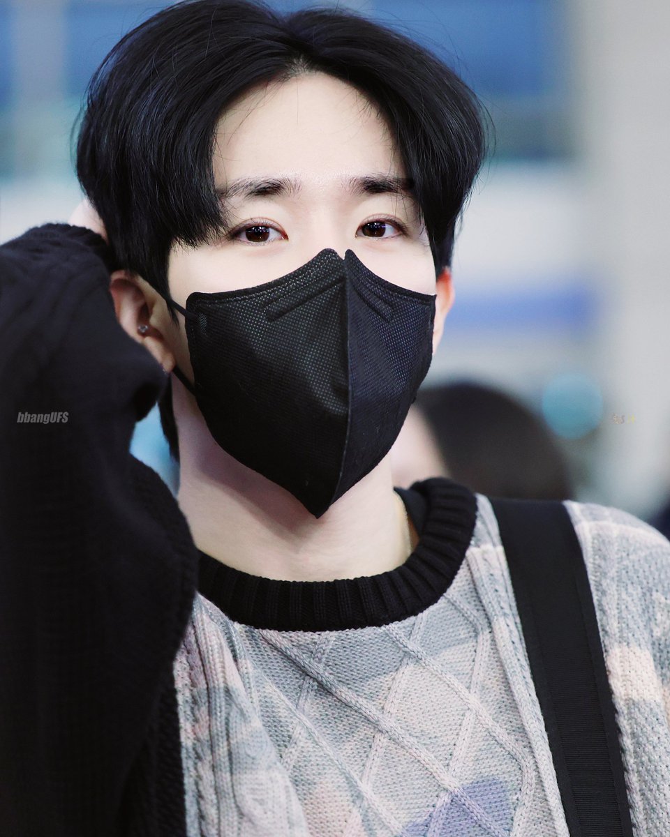 bbangUFS's tweet image. 231208 ICN

🥳🎂🥳🎂
#김병주 #병주 #BYUNGJOO