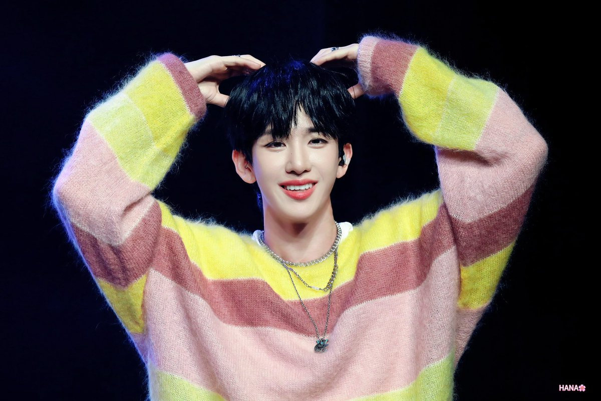 HANA_940108's tweet image. 사랑하는 병주 생일 축하해🎊🥳

#김병주 #BYUNGJOO #金丙周
#김병주생일축하해
#우주일등빵주_사랑해
#you_are_my_luckybread