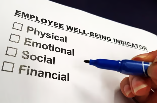 AffinityFCU's tweet photo. Prioritizing employee wellbeing is key to building a strong, resilient workforce. #AffinityFCU's Pam Cohen shares via @CU_Times on how credit unions can create thoughtful programs and benefits that support both financial/ mental health. Read more: https://t.co/IopI8besD1 https://t.co/YXRskLh7zJ