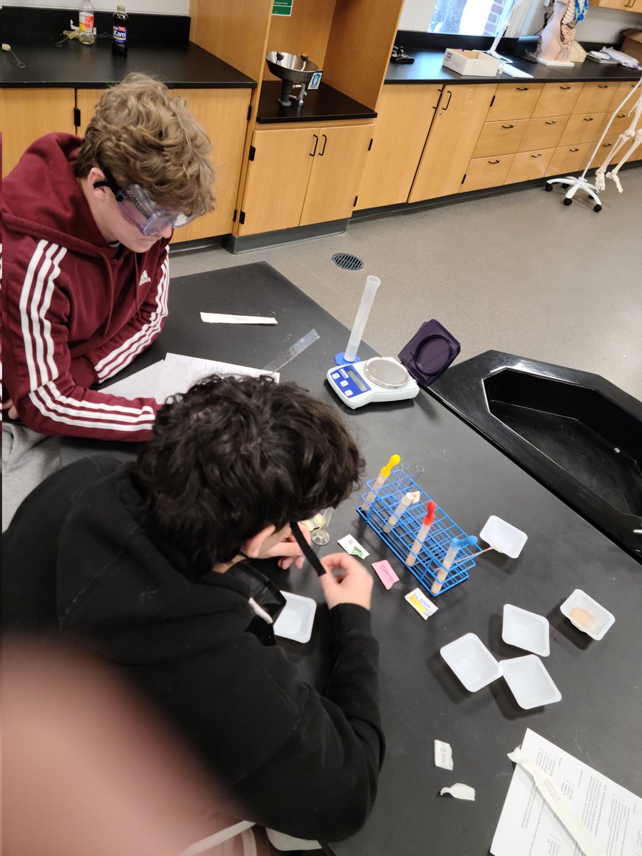 RFH_STEM's tweet image. Happy New Year! Start off with some fun math facts about 2025 and see our Biology students investigating the fermentation of different types of sugars and yeast. @RFH_Regional