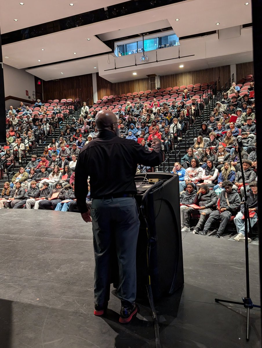 ksteinltps's tweet photo. Career Day @RiderUniversity  for the entire sophomore class at Lawrence High School. It's a great day to be a Cardinal ! Be inspired and inspire others ! @dadamltps @robyn_klim https://t.co/5hns6l2840