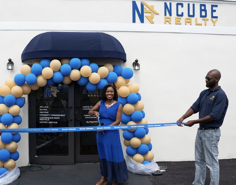 mncube's tweet image. Ncube Realty: A Name You Can Trust ✨

A business story about family, real estate, and community 🧵

At Ncube Realty, we’re more than just a brokerage. We’re a second-generation family business built on decades of hands-on real estate experience from lifelong Floridians.

My side…