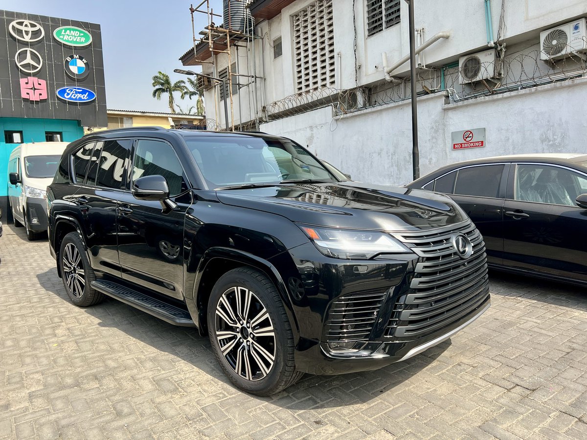 rynoauto_'s tweet photo. Brand new Lexus LX 600 signature 
Contact us on 09168351070
#lexuscar #lx600 #lx600fsport #carloversinnigeria #carsinlagos #brandnewcars #brandnewcarsinlagos #olaoflagos #rynoauto #cardealerships #cardealershipsinlagos #reliablecarsforsale #carsinikeja #ikejacardealers https://t.co/iSj4rIA1CA